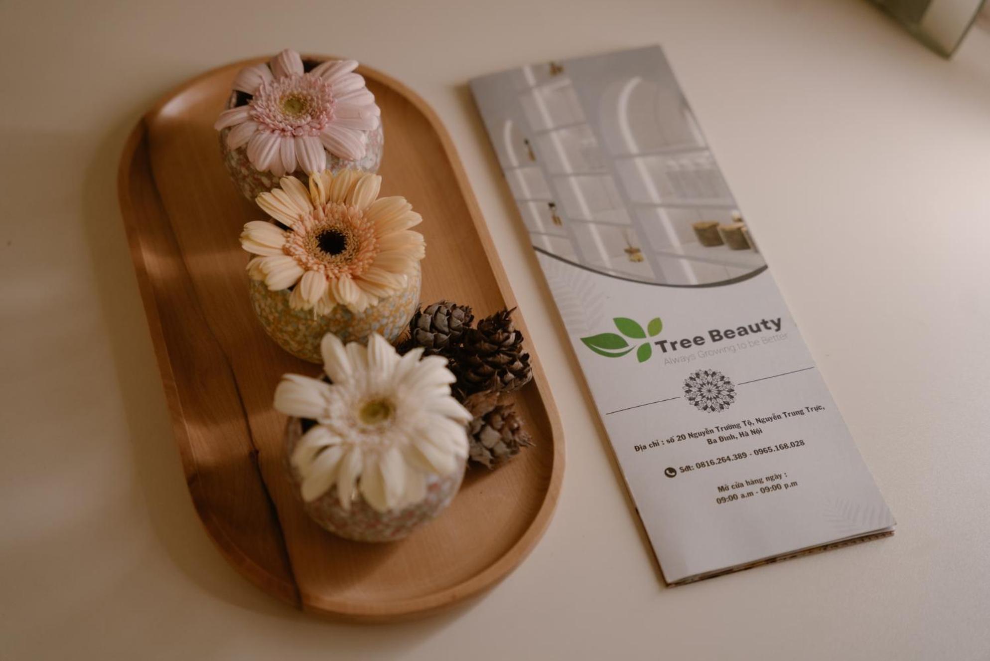 Minasi Premium Hotel Hanoi Buitenkant foto