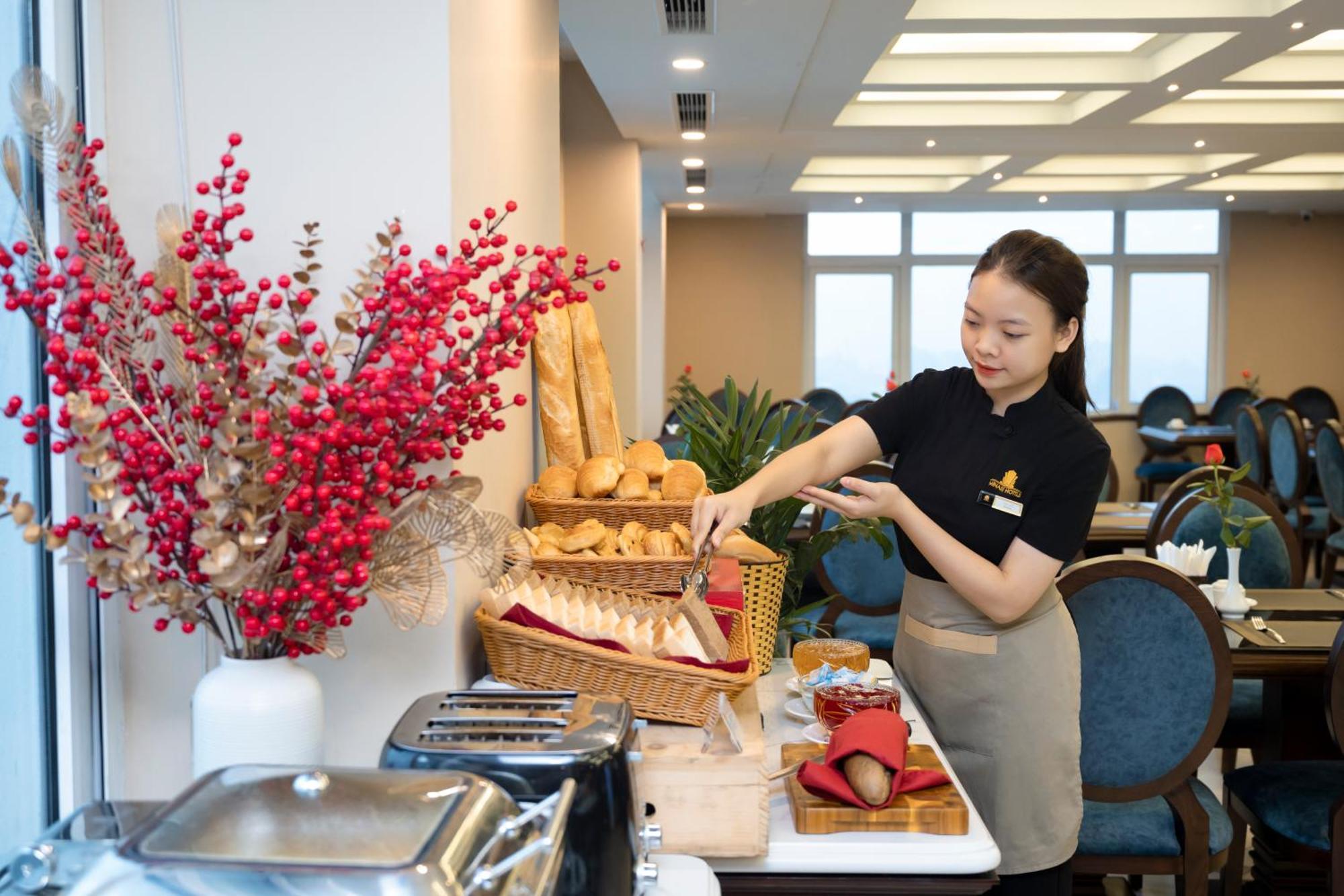 Minasi Premium Hotel Hanoi Buitenkant foto