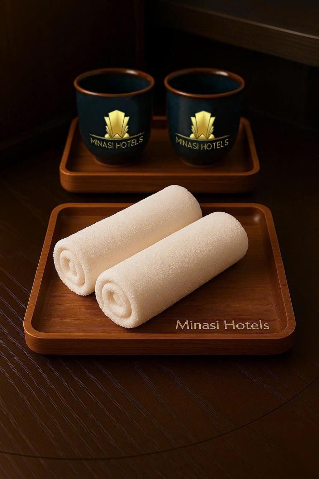 Minasi Premium Hotel Hanoi Buitenkant foto
